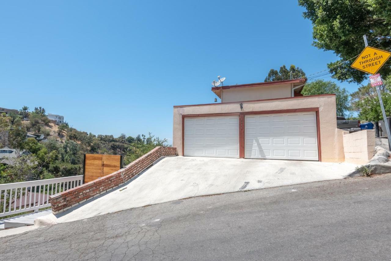 Modern Guest House Nestled In The Hollywood Hills With Huge Deck And Wow Views! Los Angeles Extérieur photo